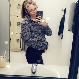 Meet your Posher, Brooke